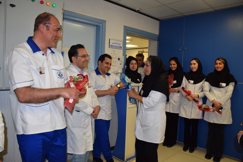 روز آزمایشگاه 1404-8