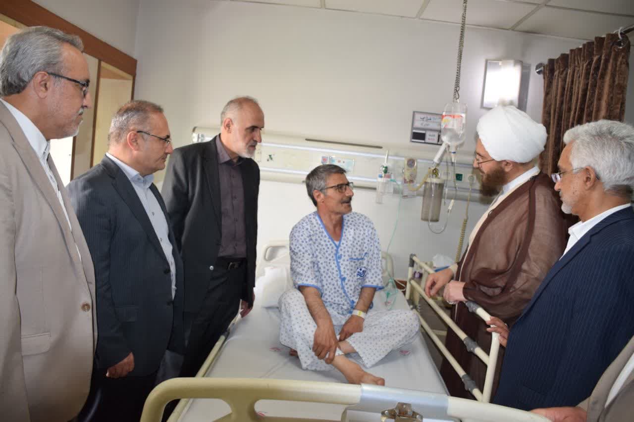 بازدید حاج آقا علی اکبری-2