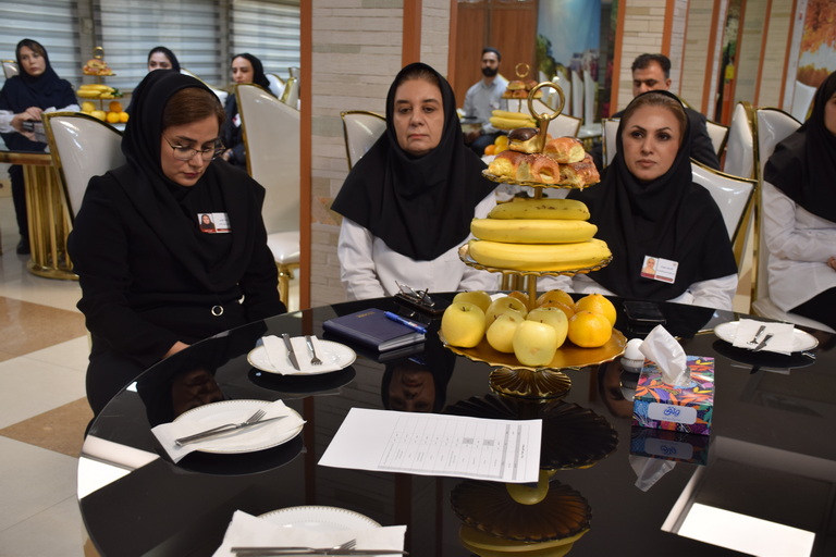 تجلیل از واحد بهبود کیفیت 1