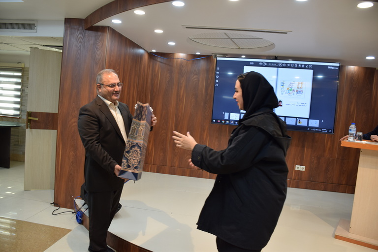 تجلیل از واحد بهبود کیفیت 18