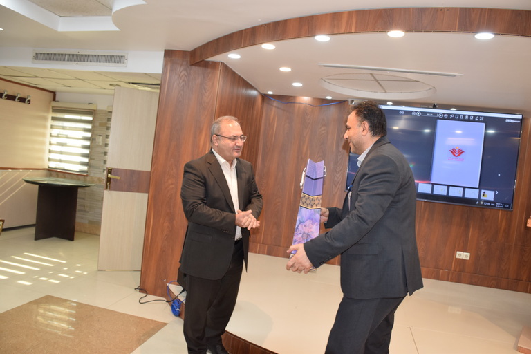 تجلیل از واحد بهبود کیفیت 20