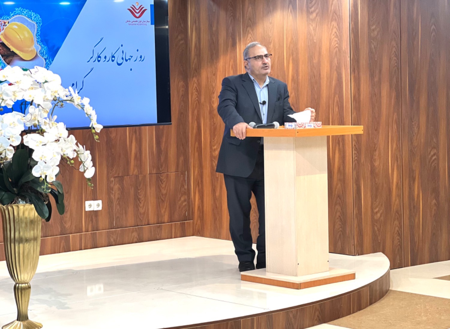 کاگر نمونه 1