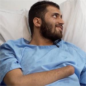 عیادت از جانباز لانچر حسین محمدی